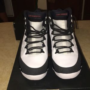 Air Jordan 9 Retro